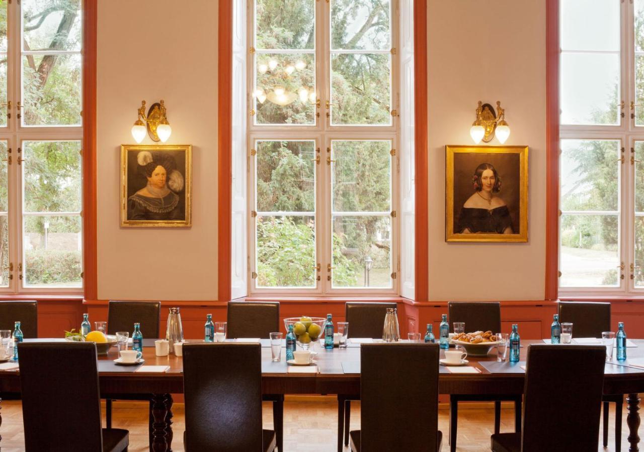Schlosshotel Ziethen Креммен Экстерьер фото