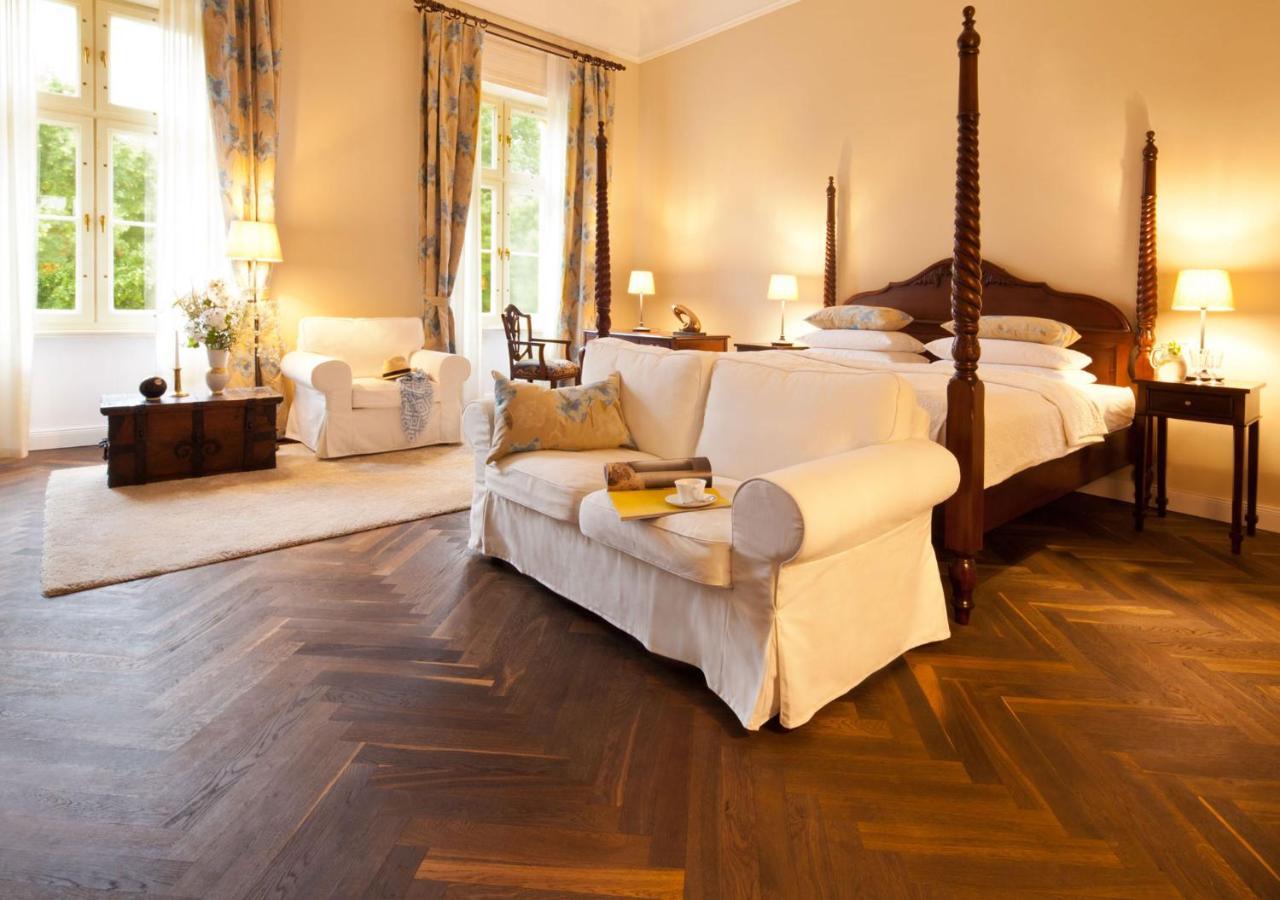 Schlosshotel Ziethen Креммен Экстерьер фото